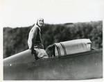 Anne Lindbergh in Cockpit